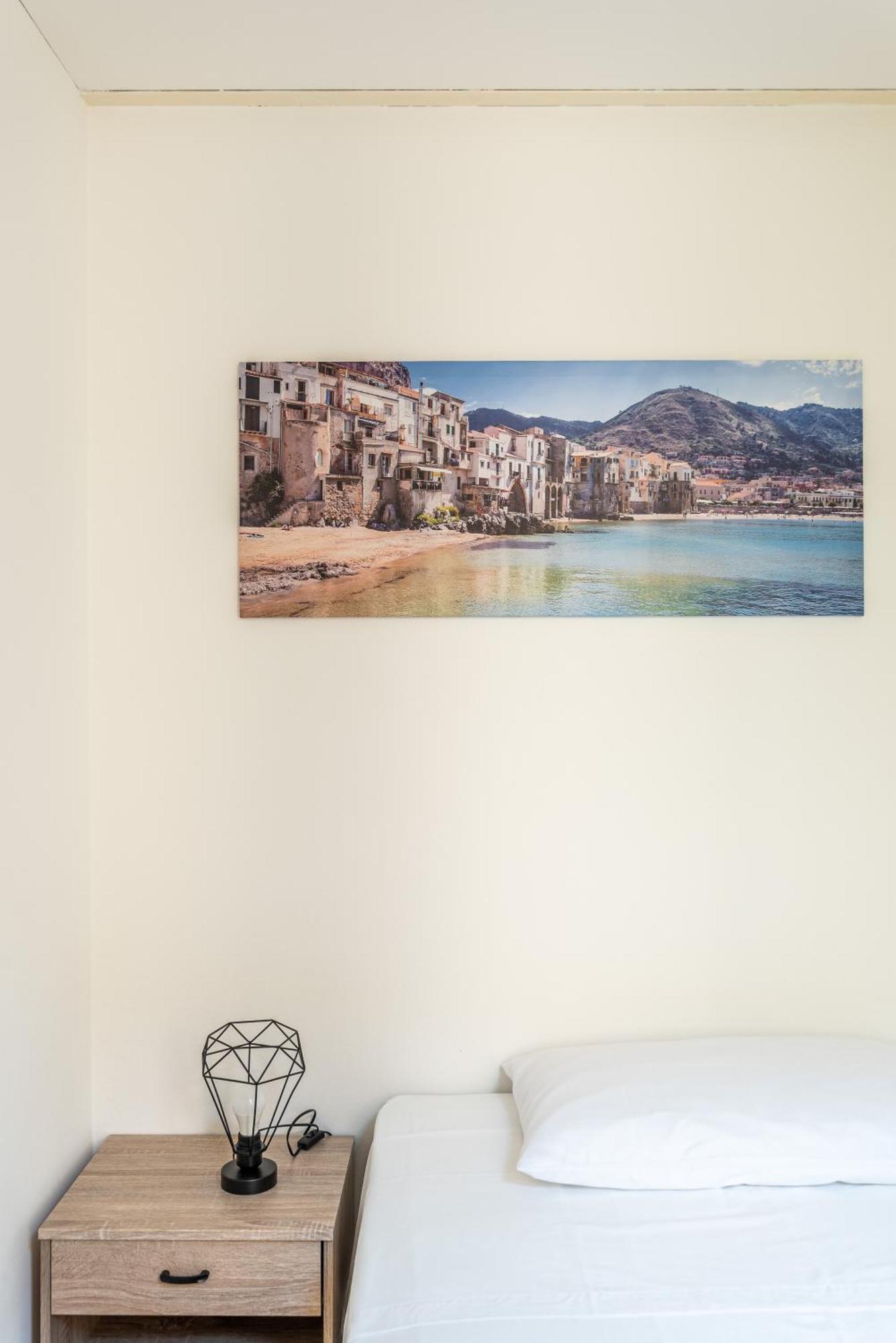 I Mori-Holiday Apartment Palermo Eksteriør billede